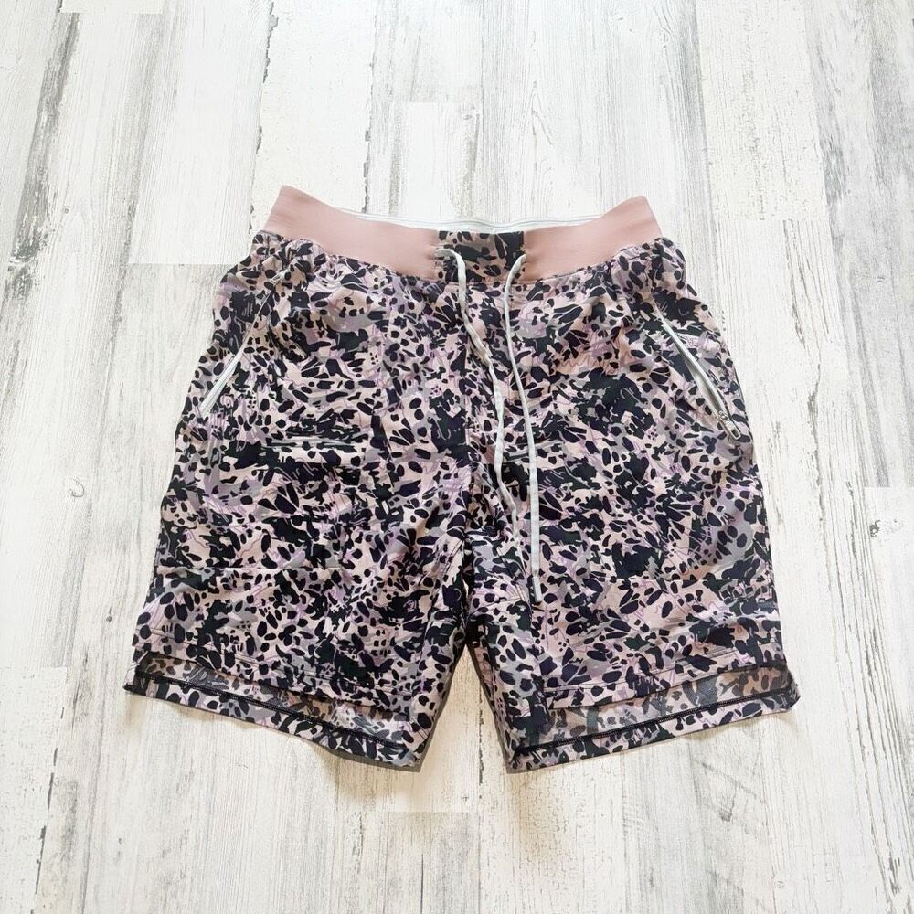 Lululemon T.H.E. Short 7" *Linerless Size S